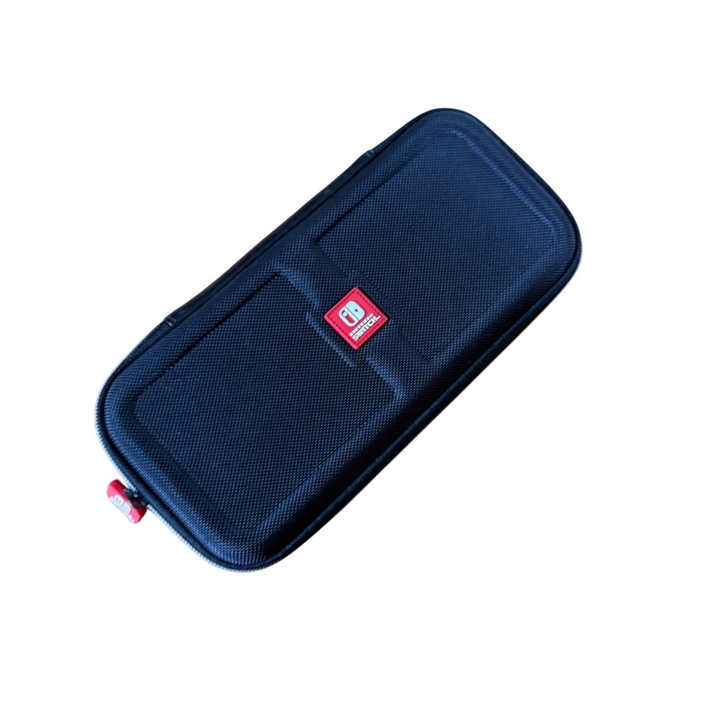 Nintendo Switch carrying‎ travel case hard shell protection in black